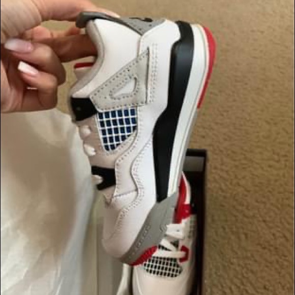 Jordan shoes - Picture 3 of 5